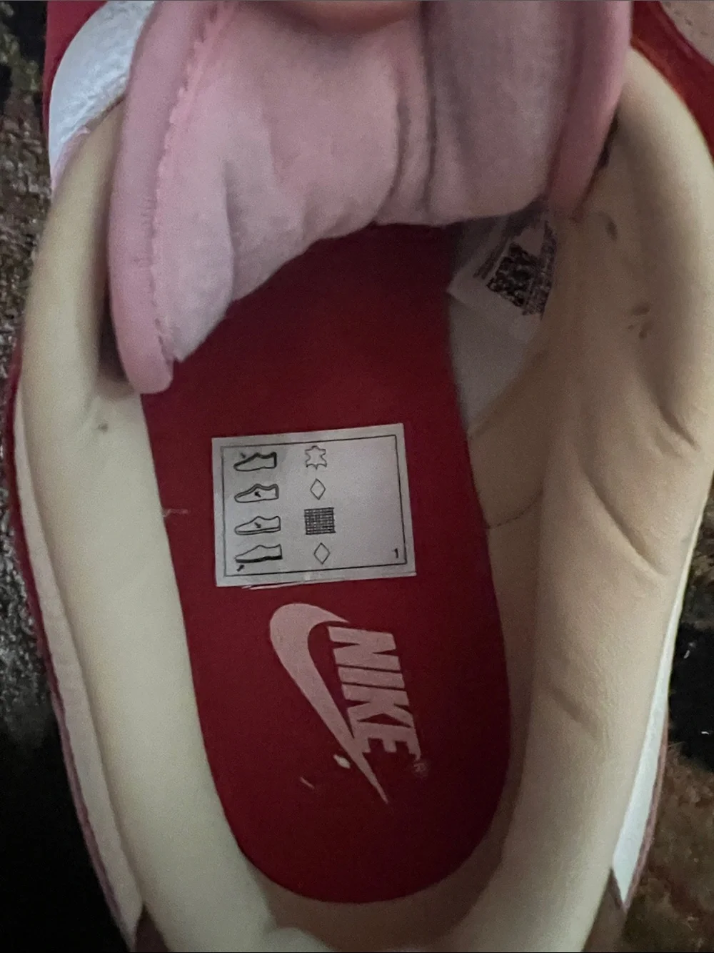 Nike classic low
